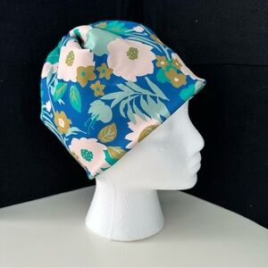Skida Alpine Fleece-Lined Hat Blue and Pink Floral- New With Tags- COZY